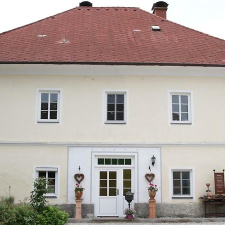 Апартаменти Gutshof Bartl 1 Klagenfurt am Woerthersee Екстер'єр фото