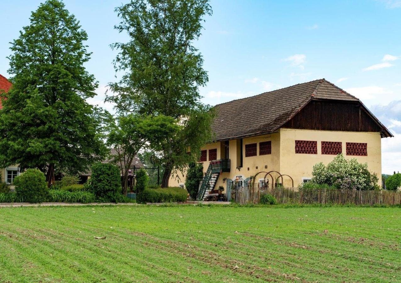 Апартаменти Gutshof Bartl 1 Klagenfurt am Woerthersee Екстер'єр фото