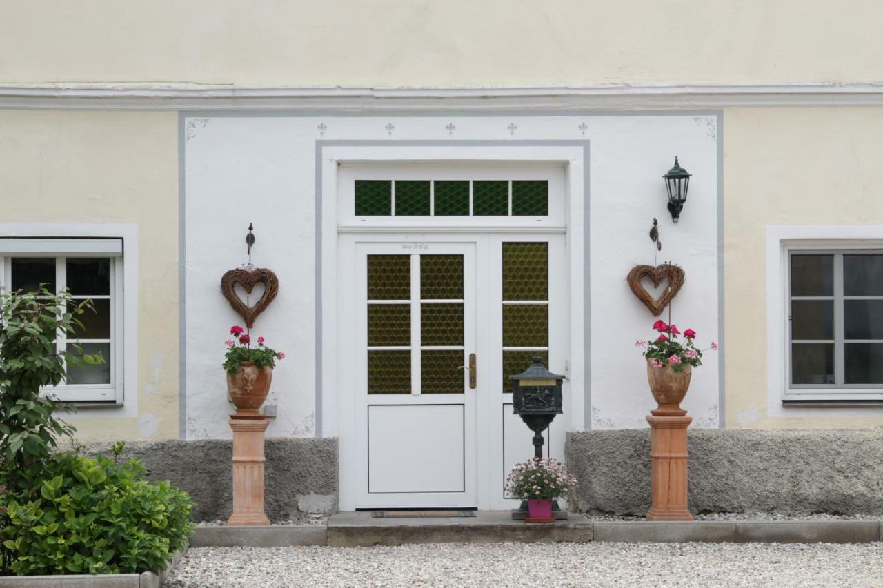 Апартаменти Gutshof Bartl 1 Klagenfurt am Woerthersee Екстер'єр фото