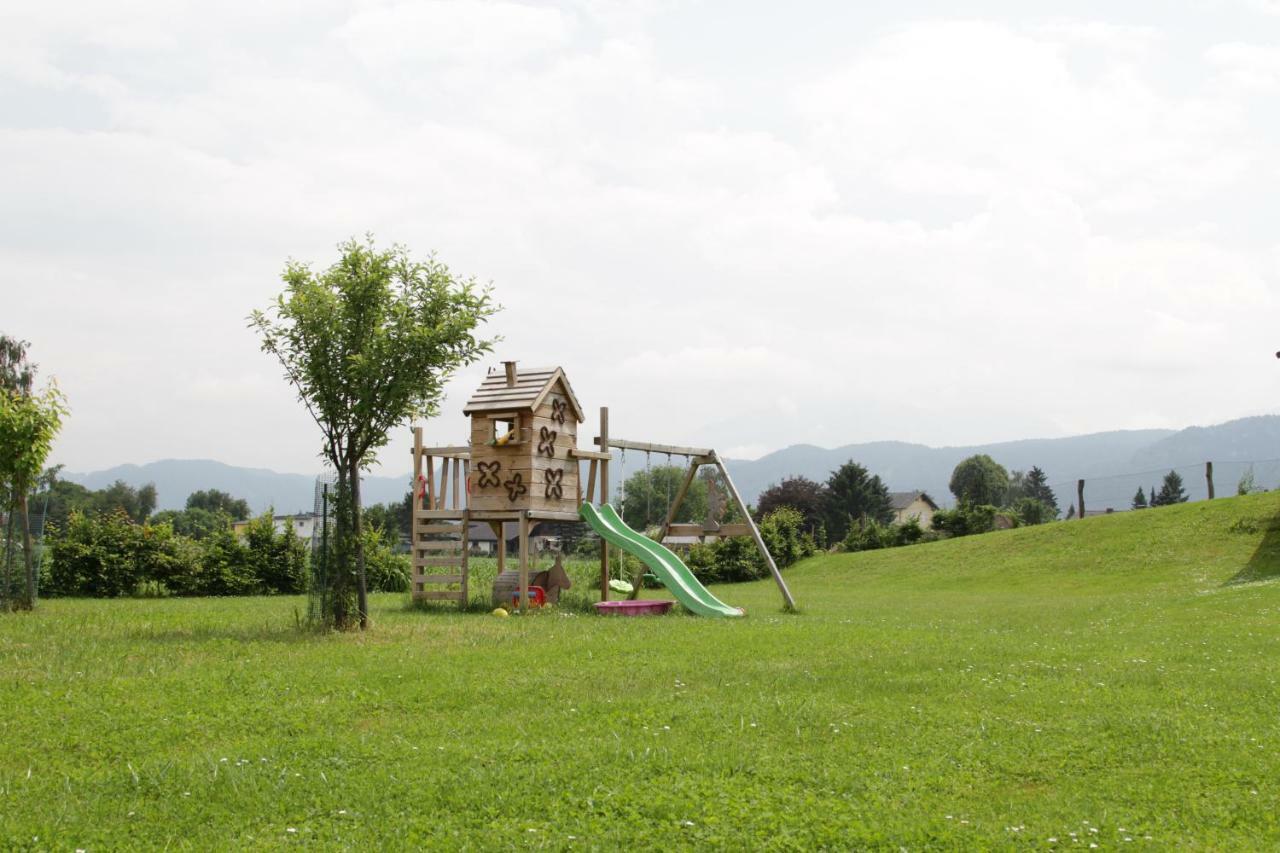 Апартаменти Gutshof Bartl 1 Klagenfurt am Woerthersee Екстер'єр фото